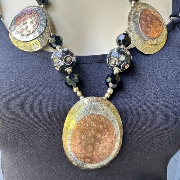 Vintage Brass Copper‎ Silver Tone Avant Garde Bib Necklace Pressed Etched 24" - Picture 2 of 11